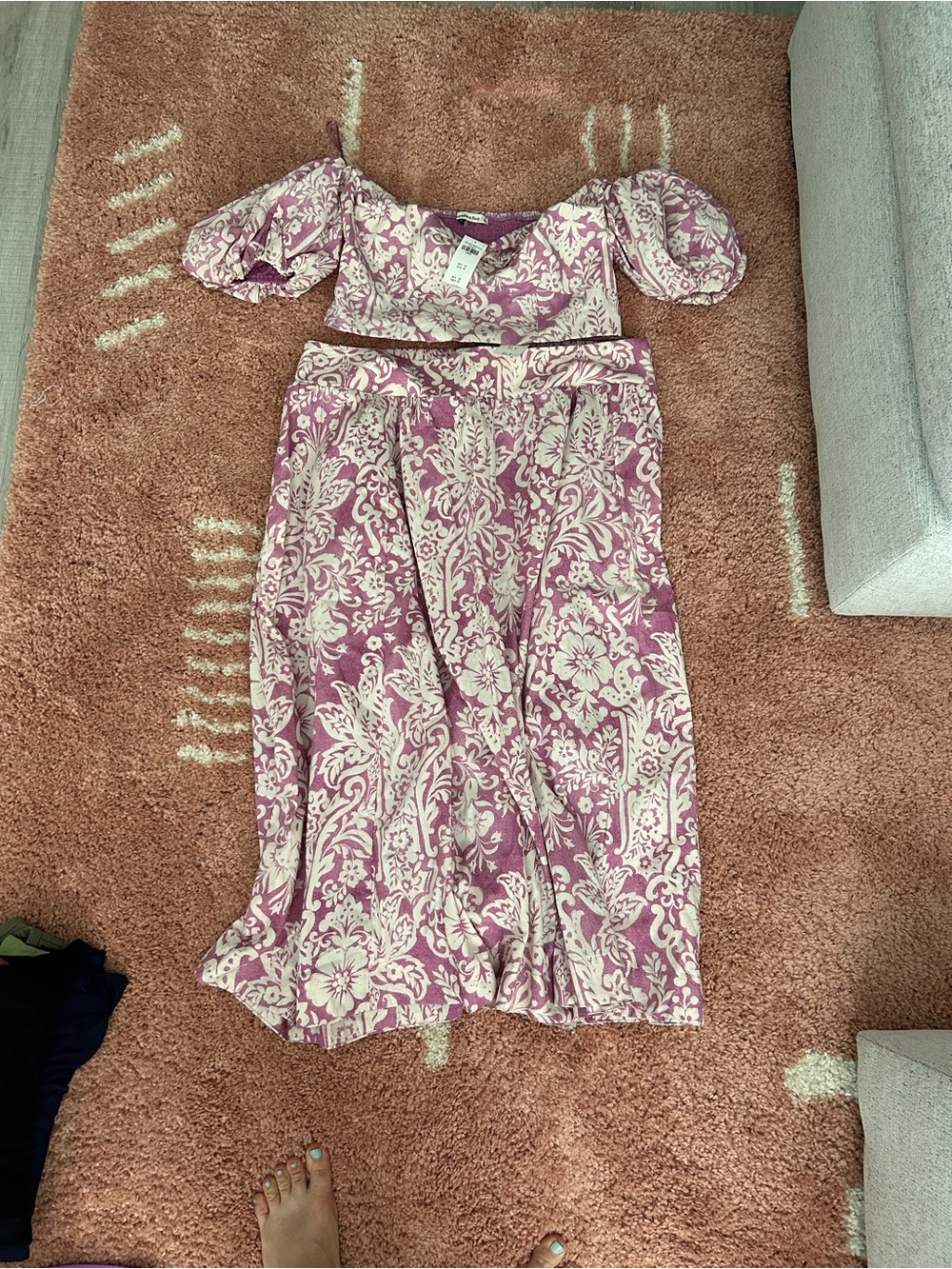 Abercrombie Two-Piece Floral Crop Top and Skirt Set in Dusty Rose and Cream